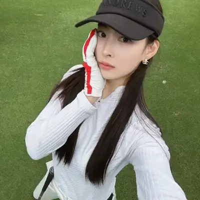 卢英